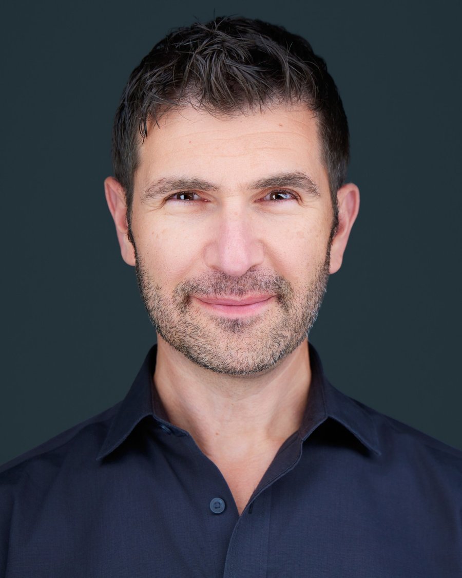 Portrait of Josh Martín